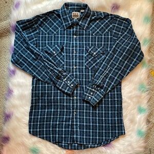 ELY Cattleman Blue and Black Long Sleeve Button Up Shirt Size Medium